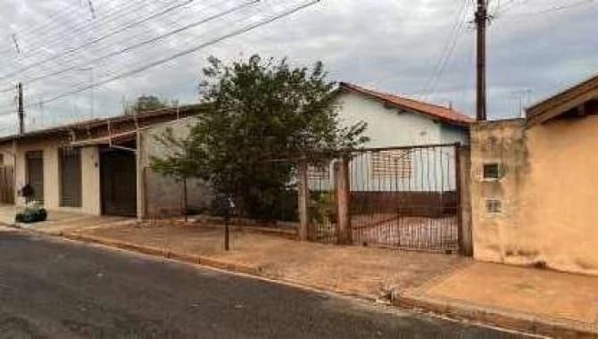 Foto 2 de 6: Casa em leilão em Bebedouro - SP — Casa, Padrão, 0 Vaga(S) de Garagem