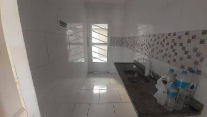 Foto 7 de 21: Casa em leilão em São Gonçalo - RJ — Casa, em Condomínio, 1 Vaga(S) de Garagem