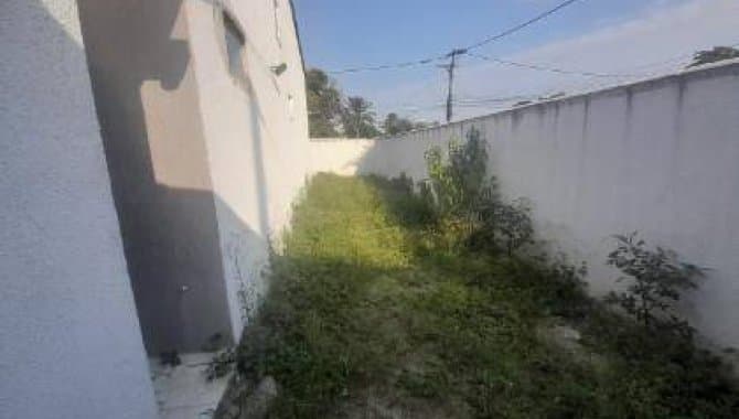 Foto 13 de 21: Casa em leilão em São Gonçalo - RJ — Casa, em Condomínio, 1 Vaga(S) de Garagem