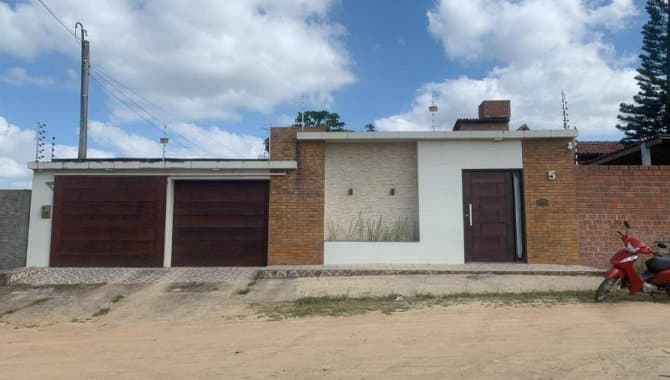 Foto 1 de 5: Casa em leilão em Gravatá - PE — Casa, Padrão, 0 Vaga(S) de Garagem