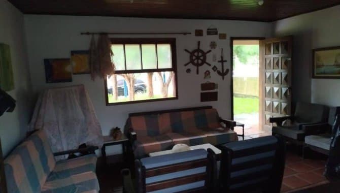 Foto 11 de 24: Casa em leilão em Cidreira - RS — Casa, Padrão, 2 Vaga(S) de Garagem