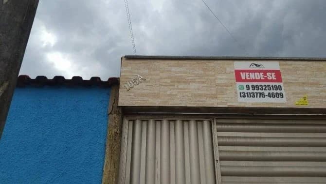 Foto 3 de 5: Casa em leilão em Sete Lagoas - MG — Casa, Padrão, 1 Vaga(S) de Garagem