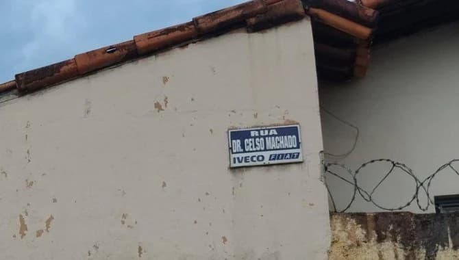 Foto 2 de 5: Casa em leilão em Sete Lagoas - MG — Casa, Padrão, 1 Vaga(S) de Garagem