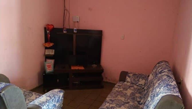 Foto 7 de 13: Casa em leilão em Santa Rita - PB — Casa, Padrão, 1 Vaga(S) de Garagem