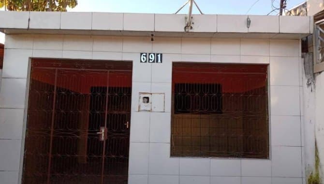 Foto 5 de 13: Casa em leilão em Santa Rita - PB — Casa, Padrão, 1 Vaga(S) de Garagem