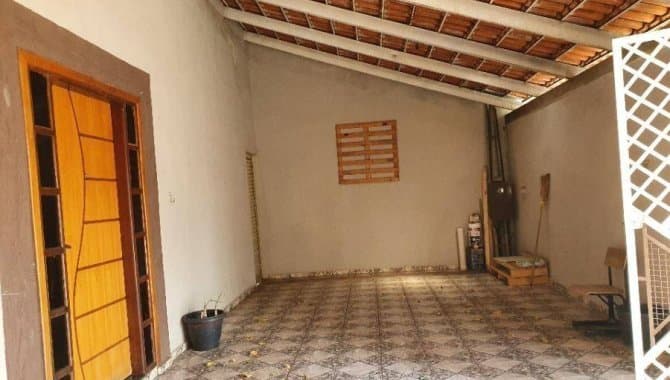 Foto 16 de 17: Casa em leilão em Marília - SP — Casa, Padrão, 1 Vaga(S) de Garagem