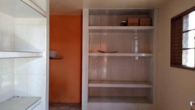 Foto 4 de 15: Casa em leilão em Itirapina - SP — Casa, Padrão, 1 Vaga(S) de Garagem