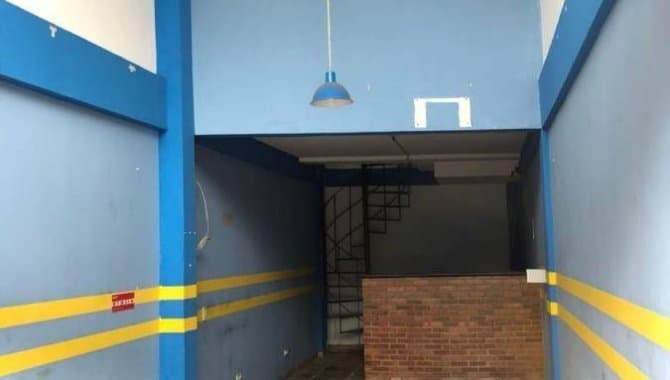 Foto 4 de 6: Comercial em leilão em Rio De Janeiro - RJ — Loja, Padrão, 1 Vaga(S) de Garagem