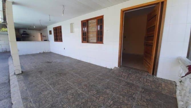 Foto 8 de 23: Casa em leilão em Magé - RJ — Casa, Padrão, 0 Vaga(S) de Garagem