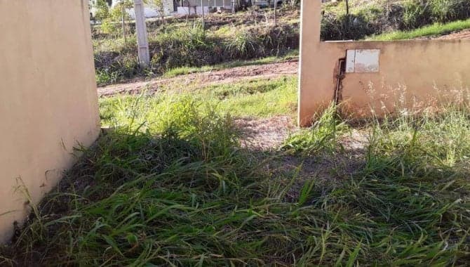 Foto 6 de 19: Casa em leilão em Camapuã - MS — Casa, Padrão, 2 Vaga(S) de Garagem