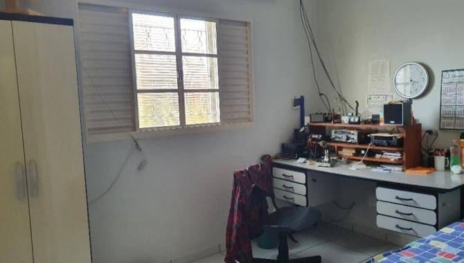 Foto 10 de 15: Casa em leilão em Marília - SP — Casa, Padrão, 1 Vaga(S) de Garagem