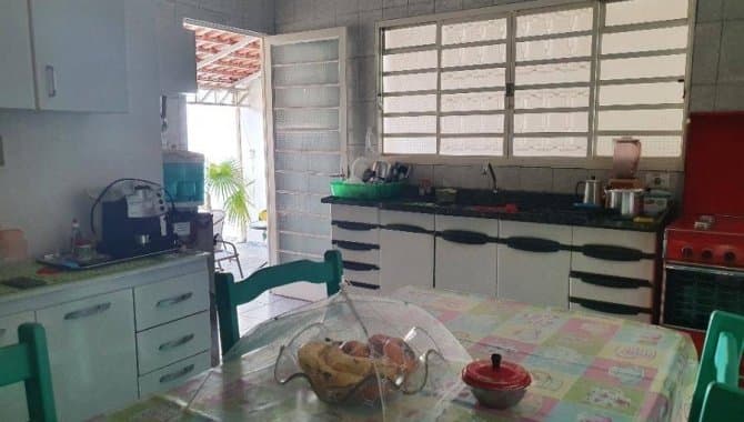 Foto 7 de 15: Casa em leilão em Marília - SP — Casa, Padrão, 1 Vaga(S) de Garagem