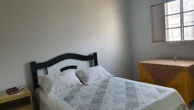 Foto 4 de 15: Casa em leilão em Marília - SP — Casa, Padrão, 1 Vaga(S) de Garagem