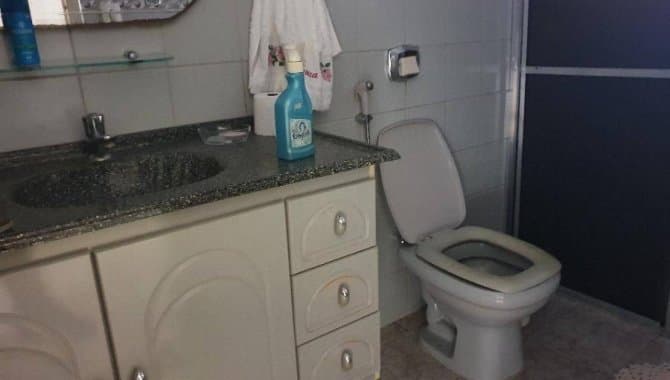 Foto 12 de 15: Casa em leilão em Marília - SP — Casa, Padrão, 1 Vaga(S) de Garagem