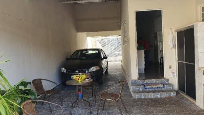 Foto 8 de 15: Casa em leilão em Marília - SP — Casa, Padrão, 1 Vaga(S) de Garagem