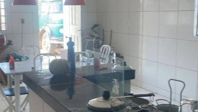 Foto 9 de 16: Casa em leilão em Petrolina - PE — Casa, Padrão, 1 Vaga(S) de Garagem