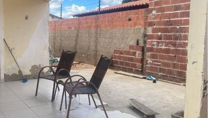 Foto 6 de 16: Casa em leilão em Petrolina - PE — Casa, Padrão, 1 Vaga(S) de Garagem