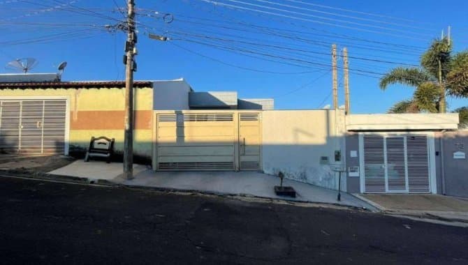 Foto 1 de 3: Casa em leilão em Marília - SP — Casa, Padrão, 0 Vaga(S) de Garagem
