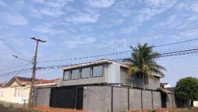 Foto 1 de 15: Casa em leilão em Campo Grande - MS — Casa, Padrão, 0 Vaga(S) de Garagem
