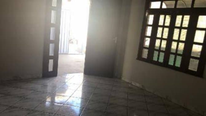 Foto 4 de 18: Casa em leilão em Açailândia - MA — Casa, Padrão, 1 Vaga(S) de Garagem