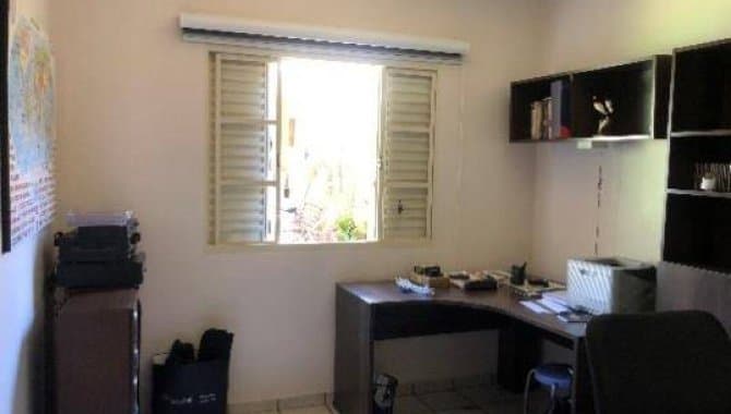 Foto 10 de 26: Casa em leilão em Campo Grande - MS — Casa, Padrão, 1 Vaga(S) de Garagem
