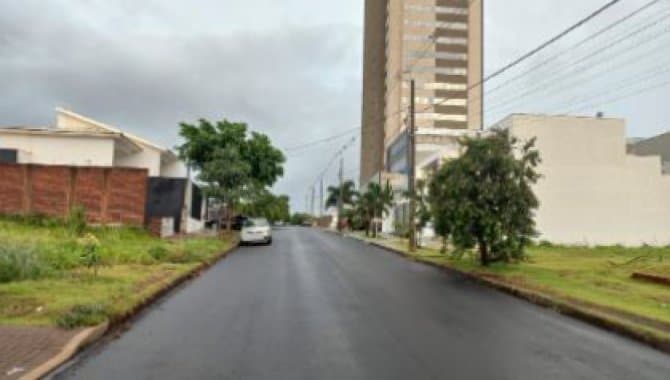 Foto 2 de 3: Casa em leilão em Maringá - PR — Casa 250 m² - Jardim São Conrado - Maringá - PR