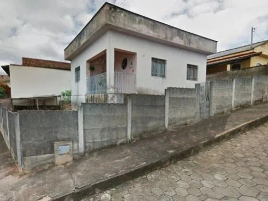 Foto 5 de 5: Casa em leilão em Oliveira - MG — Casa 62 m² - Ivan Junqueira - Oliveira - MG