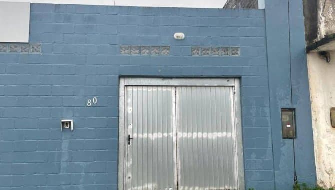 Foto 1 de 11: Casa em leilão em Pelotas - RS — Casa, Padrão, 0 Vaga(S) de Garagem