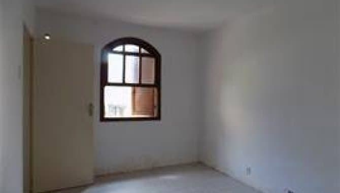 Foto 6 de 11: Casa em leilão em Pelotas - RS — Casa, Padrão, 0 Vaga(S) de Garagem