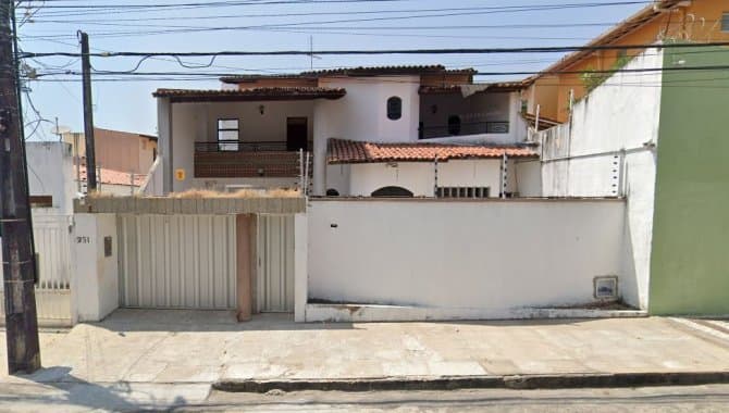 Foto 1 de 18: Casa em leilão em Fortaleza - CE — Casa, Padrão, 0 Vaga(S) de Garagem