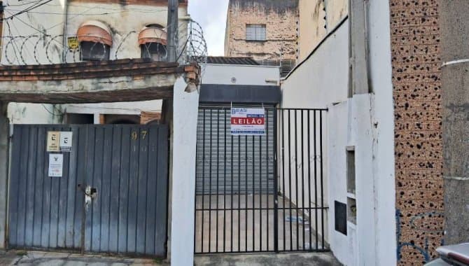 Foto 5 de 6: Casa em leilão em Sorocaba - SP — Casa, Padrão, 1 Vaga(S) de Garagem