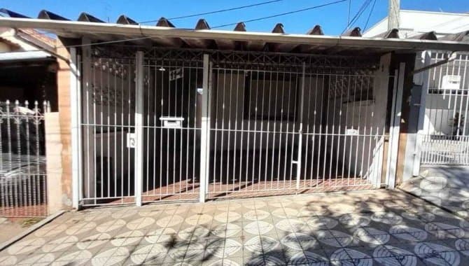 Foto 1 de 7: Casa em leilão em Sorocaba - SP — Casa, Padrão, 0 Vaga(S) de Garagem
