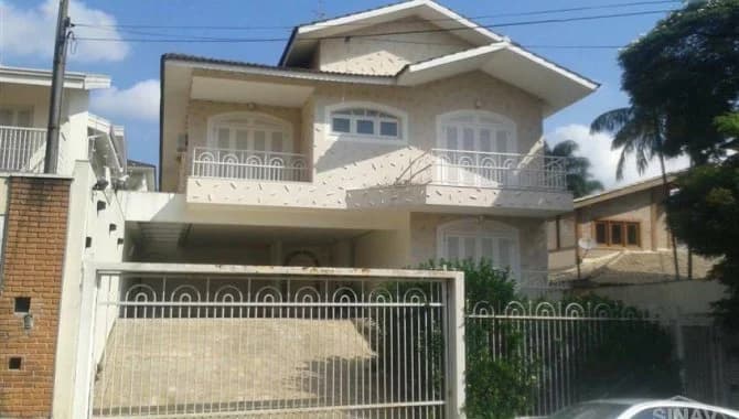 Foto 11 de 15: Casa em leilão em Osasco - SP — Casa, Padrão, 1 Vaga(S) de Garagem