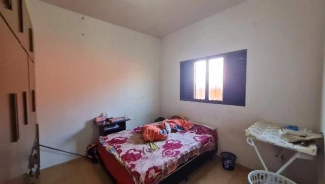 Foto 12 de 16: Casa em leilão em Colina - SP — Casa, Padrão, 1 Vaga(S) de Garagem