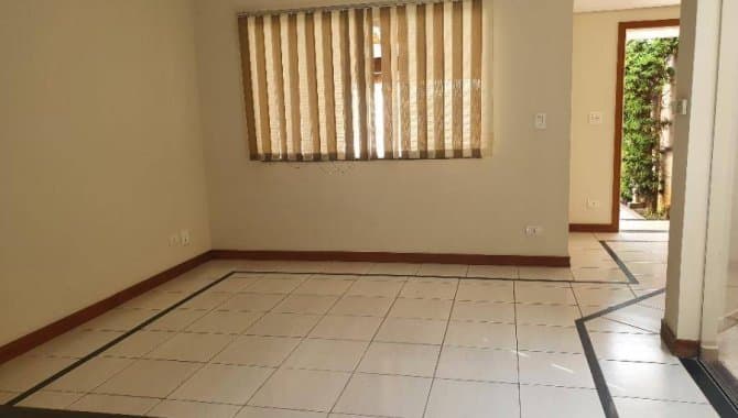 Foto 7 de 22: Casa em leilão em Marília - SP — Casa, Padrão, 1 Vaga(S) de Garagem