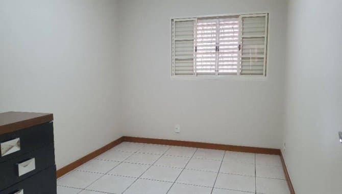 Foto 9 de 22: Casa em leilão em Marília - SP — Casa, Padrão, 1 Vaga(S) de Garagem