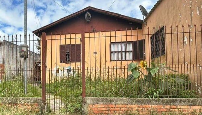 Foto 6 de 17: Casa em leilão em Charqueadas - RS — Casa, Padrão, 0 Vaga(S) de Garagem