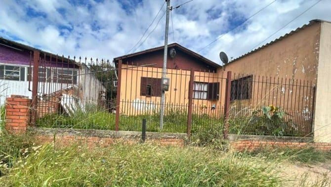 Foto 5 de 17: Casa em leilão em Charqueadas - RS — Casa, Padrão, 0 Vaga(S) de Garagem