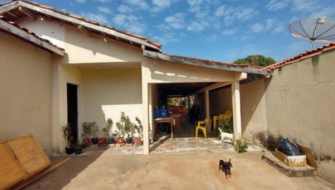 Foto 6 de 15: Casa em leilão em Cáceres - MT — Casa, Padrão, 1 Vaga(S) de Garagem