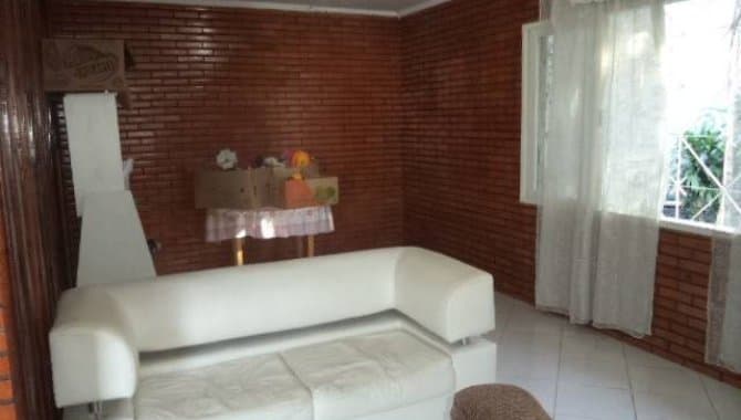 Foto 2 de 15: Casa em leilão em São José - SC — Casa, Padrão, 1 Vaga(S) de Garagem