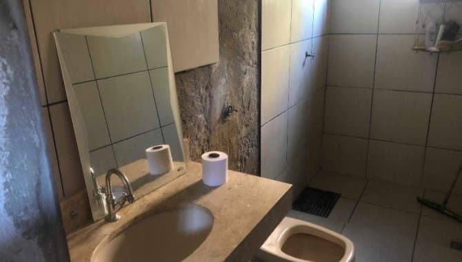 Foto 7 de 15: Casa em leilão em Palmeiras De Goiás - GO — Casa, Padrão, 2 Vaga(S) de Garagem