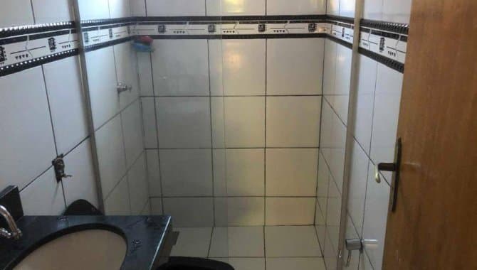 Foto 13 de 15: Casa em leilão em Palmeiras De Goiás - GO — Casa, Padrão, 2 Vaga(S) de Garagem