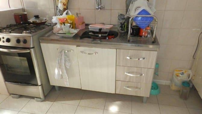 Foto 6 de 15: Apartamento em leilão em Canoas - RS — Apartamento, Padrão, 0 Vaga(S) de Garagem