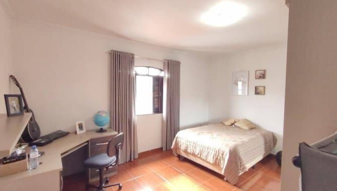 Foto 10 de 23: Casa em leilão em Santo André - SP — Casa, Padrão, 1 Vaga(S) de Garagem
