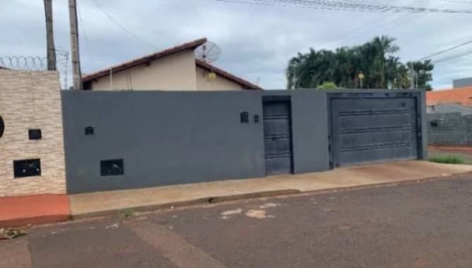 Foto 14 de 19: Casa em leilão em Miguelópolis - SP — Casa, Padrão, 1 Vaga(S) de Garagem