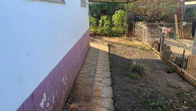 Foto 10 de 19: Casa em leilão em Passo Fundo - RS — Casa, Padrão, 1 Vaga(S) de Garagem