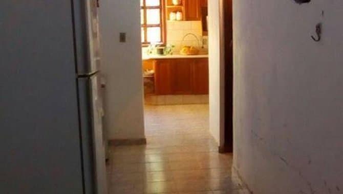 Foto 9 de 19: Casa em leilão em Grão Mogol - MG — Casa, Padrão, 1 Vaga(S) de Garagem