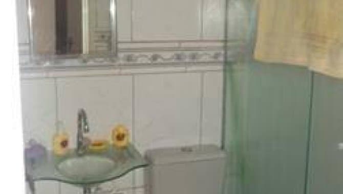 Foto 8 de 15: Casa em leilão em Canoas - RS — Casa, Padrão, 1 Vaga(S) de Garagem