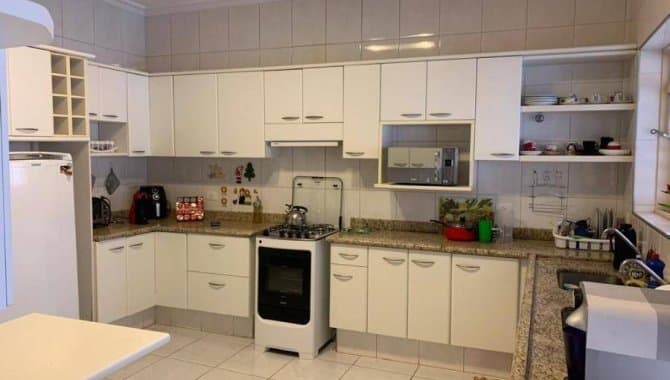 Foto 8 de 13: Casa em leilão em Ribeirão Preto - SP — Casa 299 m² - Jardim Recreio - Ribeirão Preto - SP