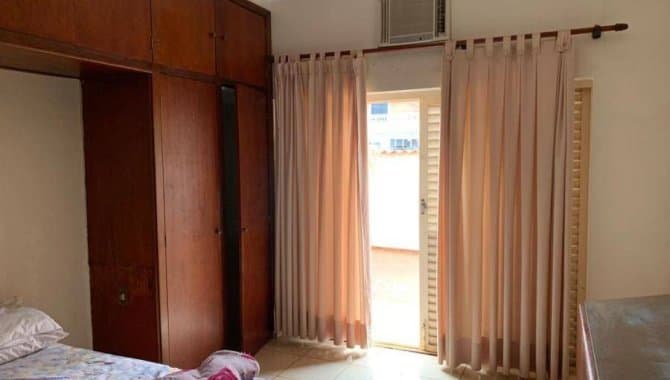 Foto 9 de 13: Casa em leilão em Ribeirão Preto - SP — Casa 299 m² - Jardim Recreio - Ribeirão Preto - SP